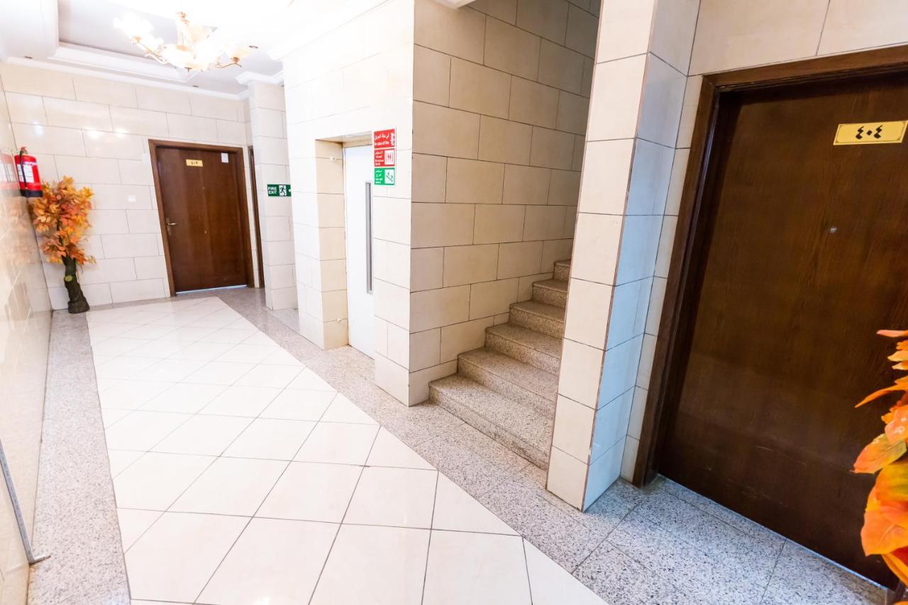 العييري للوحدات السكنية المفروشة الباحة 2 Al Bahah Exterior photo