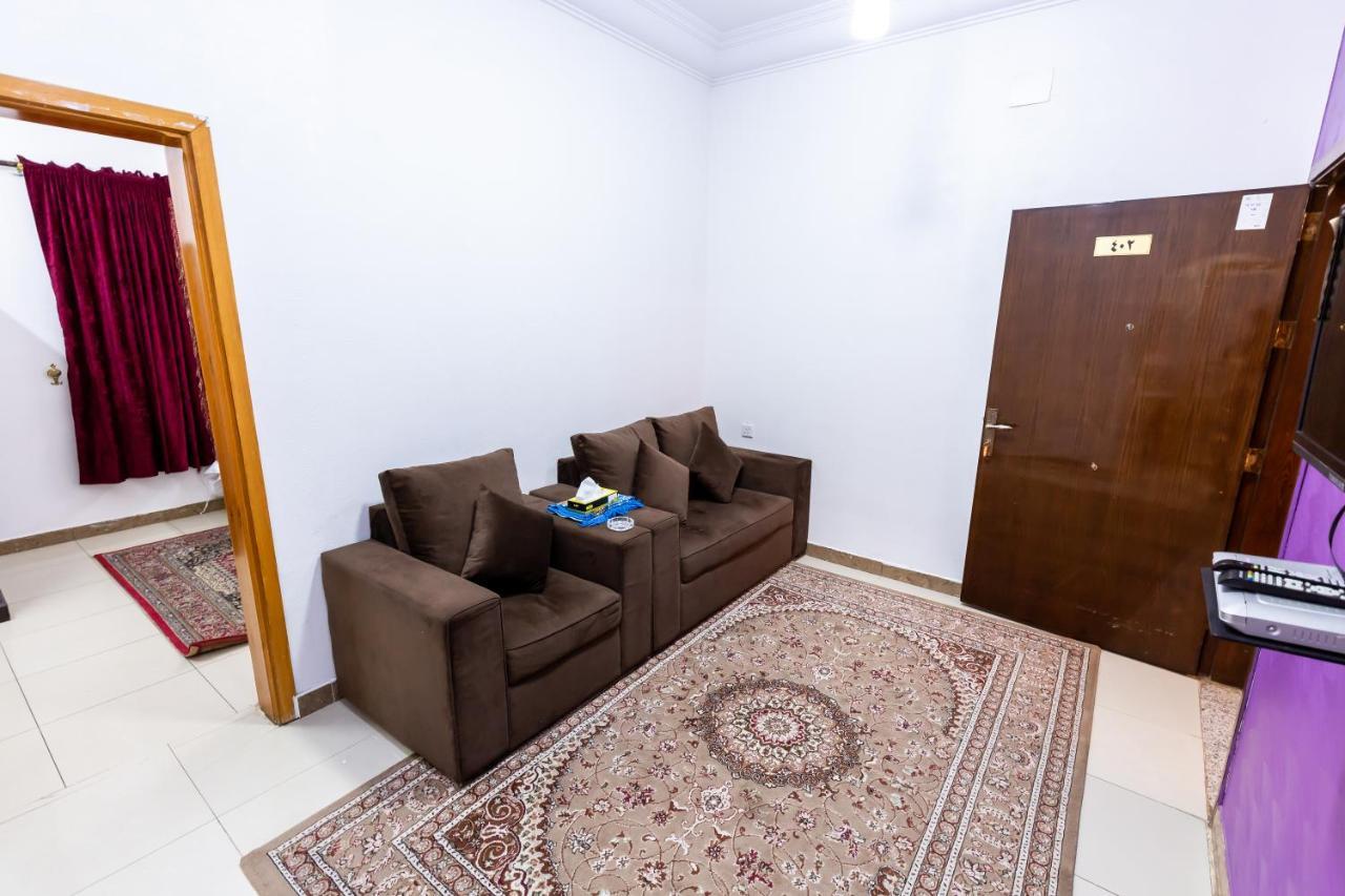 العييري للوحدات السكنية المفروشة الباحة 2 Al Bahah Exterior photo
